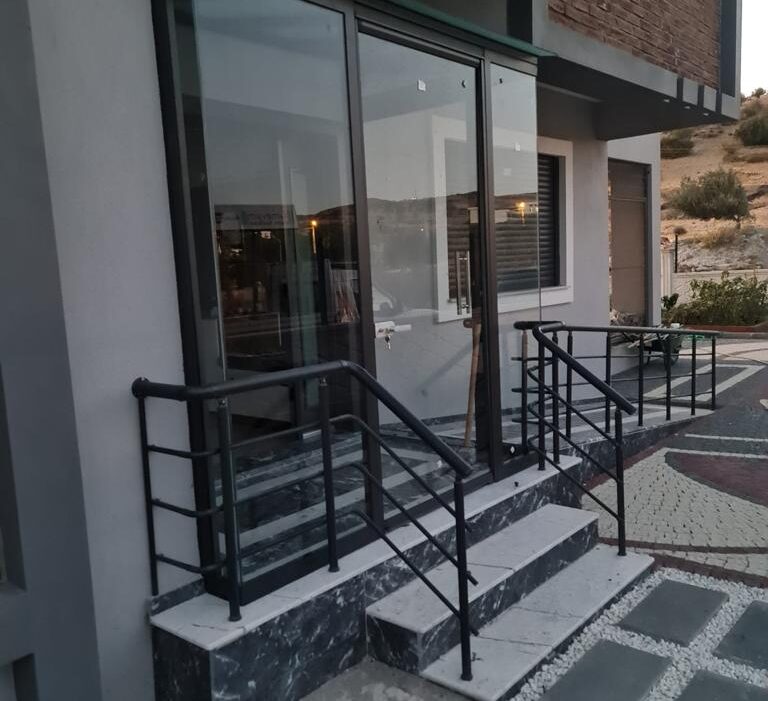 4 Mevsim Cam Balkon Sistemleri - Müşteri Hizmetleri +90 532 359 24 30