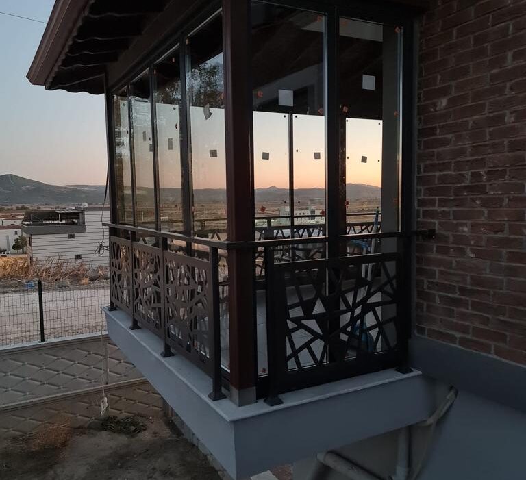 4 Mevsim Cam Balkon Sistemleri - Müşteri Hizmetleri +90 532 359 24 30